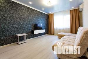 2-к квартира, посуточно, 10м2, 1/1 этаж