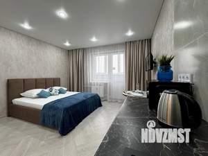 Студия квартира, посуточно, 35м2, 17/24 этаж