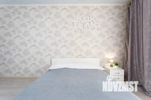 Студия квартира, посуточно, 23м2, 3/17 этаж