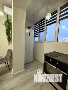 1-к квартира, посуточно, 38м2, 7/17 этаж