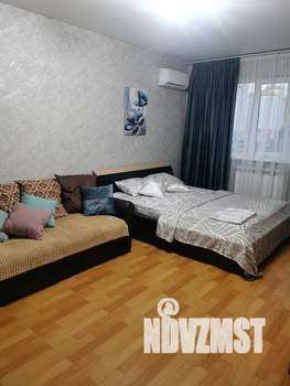 1-к квартира, посуточно, 45м2, 5/17 этаж