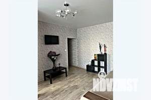 2-к квартира, посуточно, 45м2, 1/2 этаж