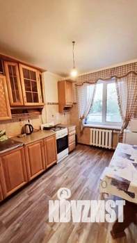 3-к квартира, посуточно, 64м2, 1/1 этаж