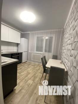 1-к квартира, посуточно, 39м2, 10/17 этаж