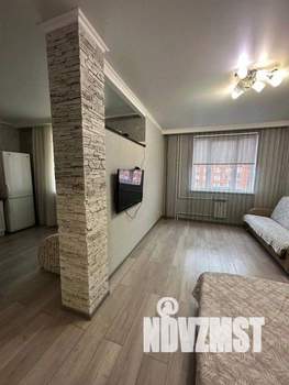 1-к квартира, посуточно, 43м2, 1/1 этаж