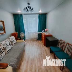 2-к квартира, посуточно, 47м2, 3/5 этаж