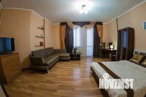 1-к квартира, посуточно, 60м2, 1/1 этаж