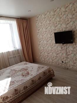 1-к квартира, посуточно, 33м2, 3/17 этаж