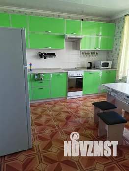 1-к квартира, посуточно, 50м2, 6/12 этаж