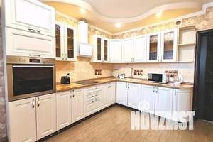 2-к квартира, посуточно, 75м2, 9/17 этаж