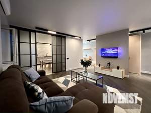 3-к квартира, посуточно, 95м2, 1/1 этаж