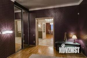 4-к квартира, посуточно, 121м2, 1/1 этаж