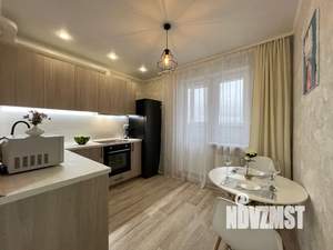 1-к квартира, посуточно, 42м2, 14/14 этаж