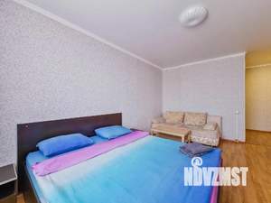 1-к квартира, посуточно, 43м2, 1/1 этаж