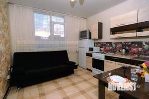1-к квартира, посуточно, 41м2, 1/1 этаж