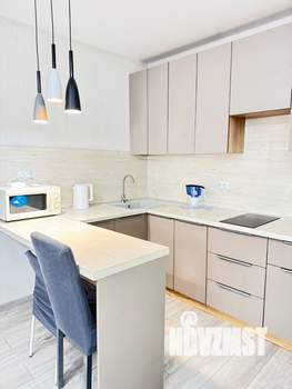 Студия квартира, посуточно, 27м2, 20/24 этаж