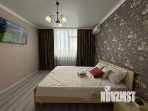 1-к квартира, посуточно, 42м2, 1/1 этаж