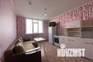 1-к квартира, посуточно, 40м2, 6/10 этаж