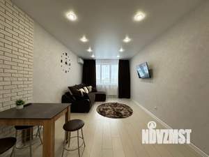 1-к квартира, посуточно, 40м2, 17/18 этаж