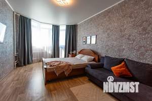 1-к квартира, посуточно, 38м2, 12/17 этаж