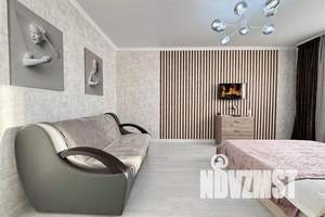 1-к квартира, посуточно, 46м2, 8/17 этаж