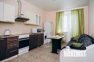 1-к квартира, посуточно, 47м2, 1/1 этаж