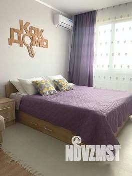 1-к квартира, посуточно, 38м2, 1/1 этаж