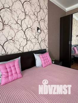 1-к квартира, посуточно, 70м2, 5/8 этаж