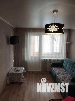 1-к квартира, посуточно, 33м2, 1/9 этаж