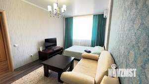 1-к квартира, посуточно, 40м2, 2/17 этаж