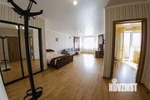 1-к квартира, посуточно, 55м2, 1/1 этаж