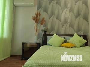 1-к квартира, посуточно, 32м2, 4/9 этаж