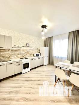 1-к квартира, посуточно, 39м2, 9/17 этаж