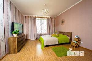 1-к квартира, посуточно, 50м2, 1/1 этаж