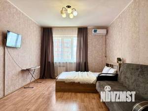 1-к квартира, посуточно, 42м2, 1/1 этаж