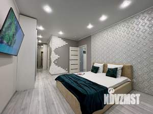 1-к квартира, посуточно, 50м2, 1/1 этаж