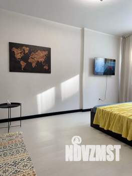 1-к квартира, посуточно, 38м2, 10/18 этаж