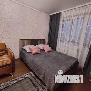 1-к квартира, посуточно, 33м2, 8/9 этаж