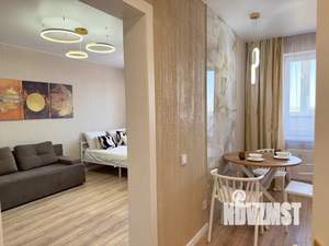 1-к квартира, посуточно, 38м2, 8/17 этаж