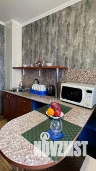 1-к квартира, посуточно, 43м2, 1/1 этаж