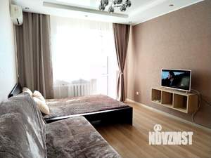 1-к квартира, посуточно, 40м2, 11/12 этаж