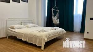 Студия квартира, посуточно, 36м2, 3/18 этаж