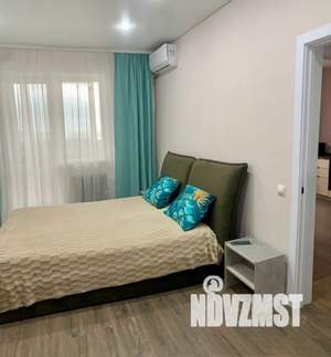 1-к квартира, посуточно, 40м2, 8/17 этаж