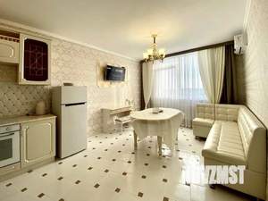 1-к квартира, посуточно, 45м2, 1/1 этаж