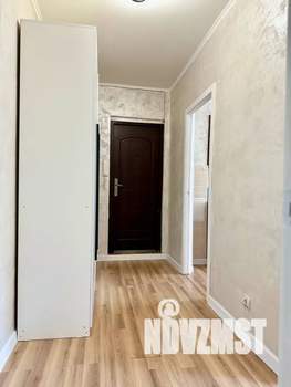 1-к квартира, посуточно, 37м2, 4/10 этаж