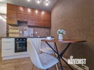 Студия квартира, посуточно, 30м2, 2/17 этаж