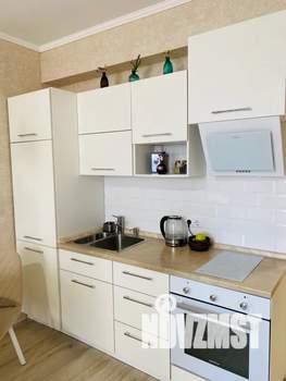 Студия квартира, посуточно, 30м2, 6/15 этаж