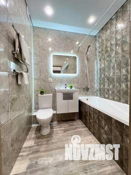 1-к квартира, посуточно, 38м2, 13/17 этаж