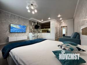 Студия квартира, посуточно, 35м2, 11/16 этаж