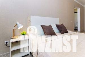 1-к квартира, посуточно, 38м2, 3/16 этаж